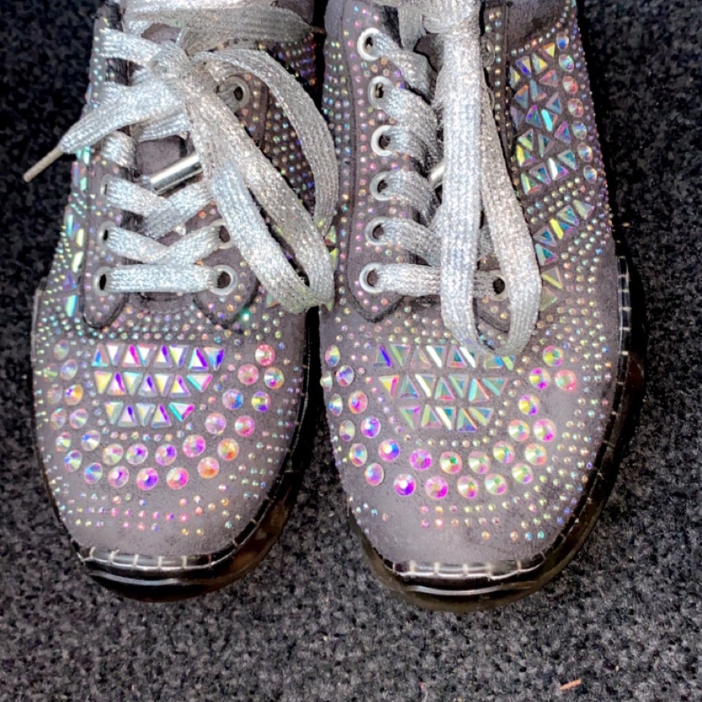 Women’s Rhinestone Shoes - Picture 4 of 5